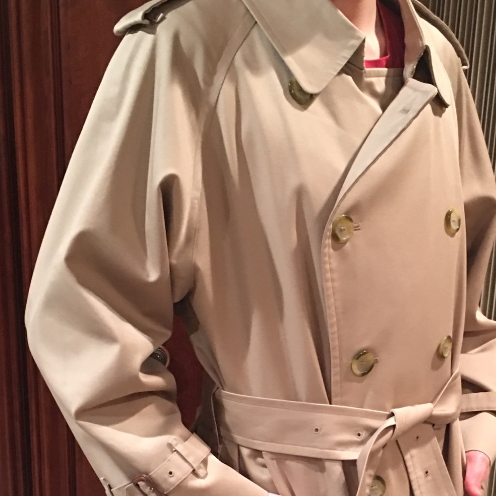 Men’s Burberry trench coat